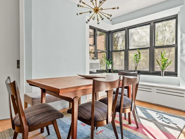 385 Grand Street L106 image 3 of 10
