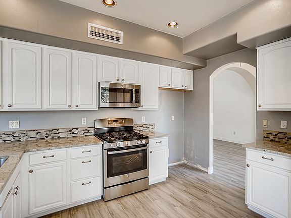 2nd image of 15365 S Camino Laguna Clara