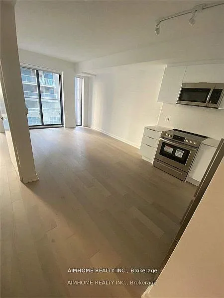 2 bed, $2,400 — Photo 3