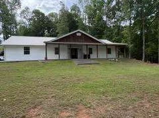 40 Robertson Rd, Dawsonville, GA 30534