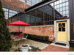 3434 Russell St APT U17-406, Detroit, MI 48207