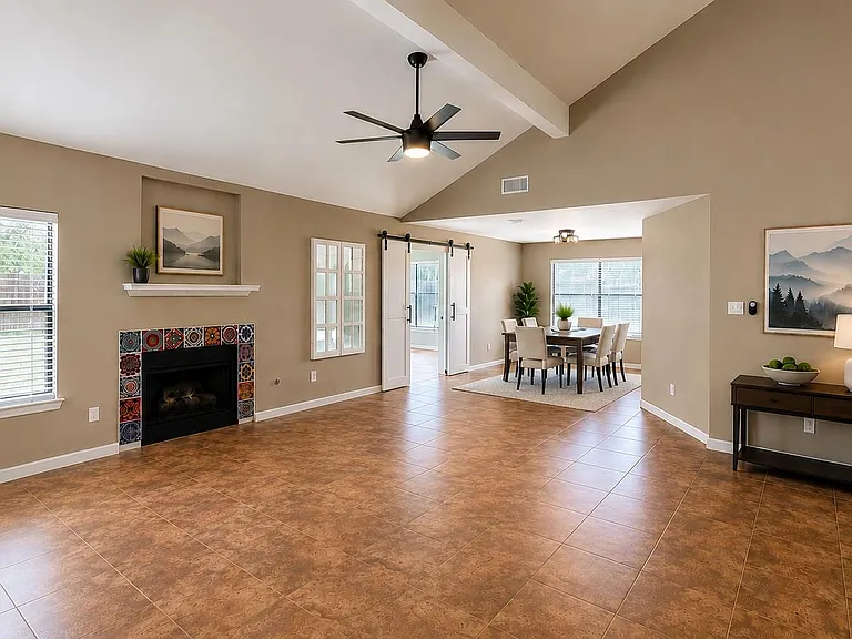 1212 Weatherford Dr — Photo 10