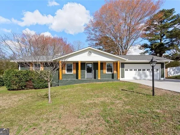 3961 S Hurt Rd SW, Smyrna, GA 30082