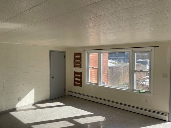 403 Marlington St #5