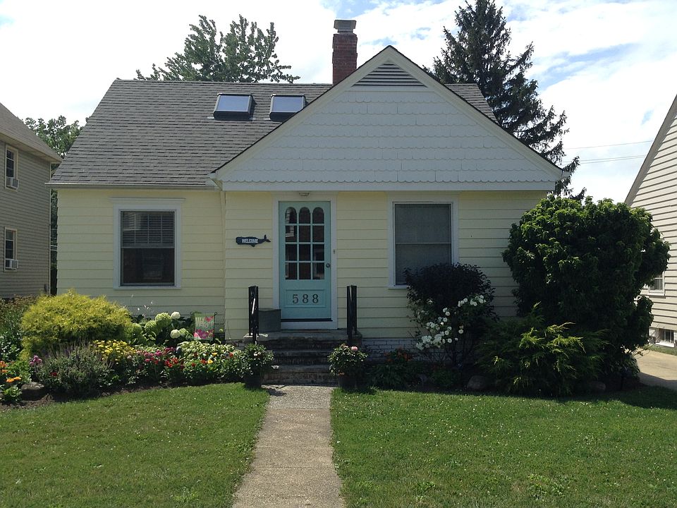 1st image of 588 S Falmouth Dr