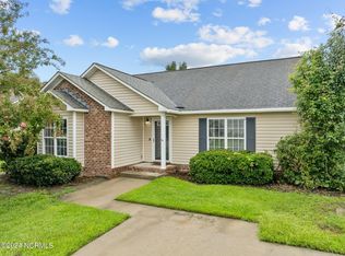 3697 Highland Dr, Ayden, NC 28513