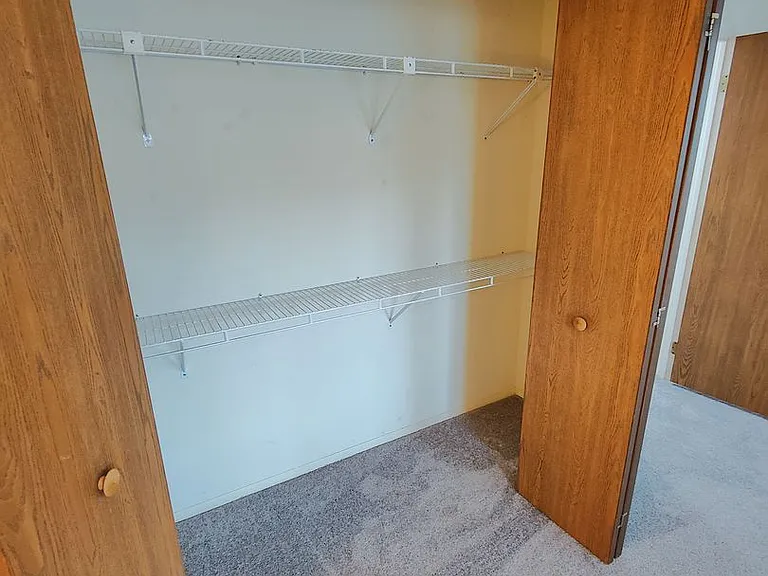 102 Sonnybrook Ct — Photo 20