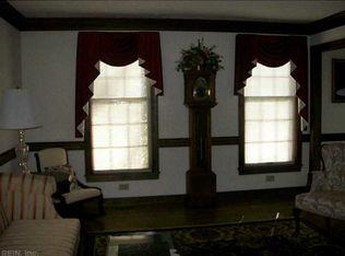 114 Loblolly Dr, Yorktown, VA 23692