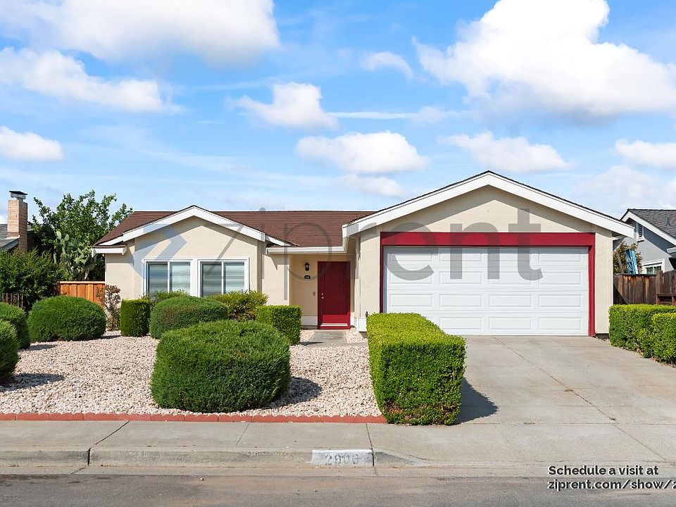 1st image of 2966 Stanhope Dr