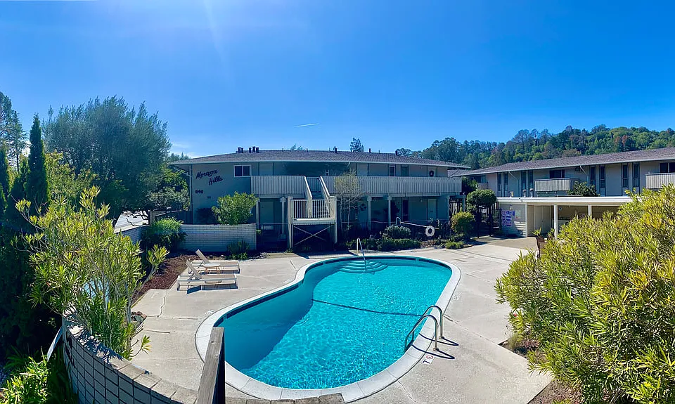 640 Moraga Rd