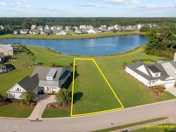 339 Summerhouse Drive, Holly Ridge, NC 28445