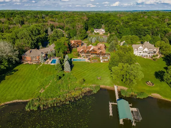 475 Oxford Rd, Long Lake, MN 55356