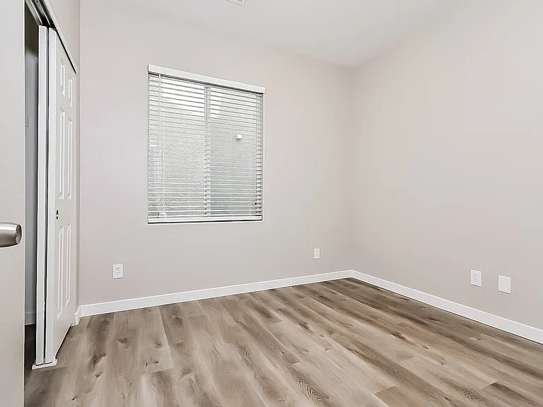9556 Cabot Falls Ave — Photo 14