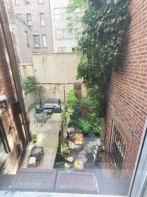 Rented by Bond New York | media 28