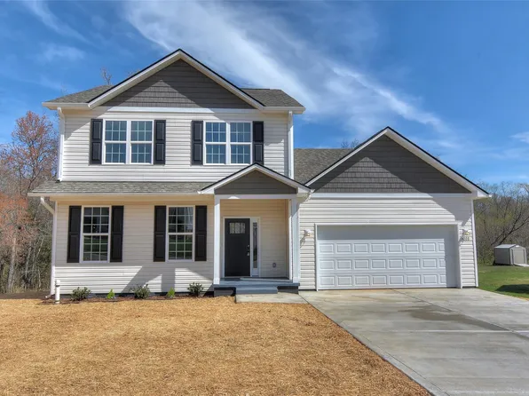 4008 Hereford Ln, Dallas, NC 28034