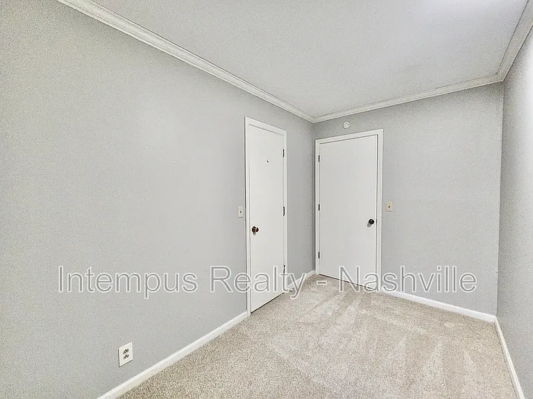 8124 Devens Dr — Photo 45
