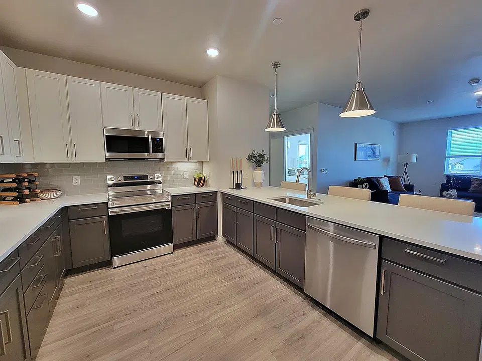 2BD CORNER