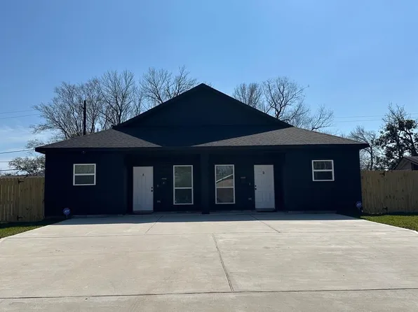 5774 Heron Dr #B, Houston, TX 77033