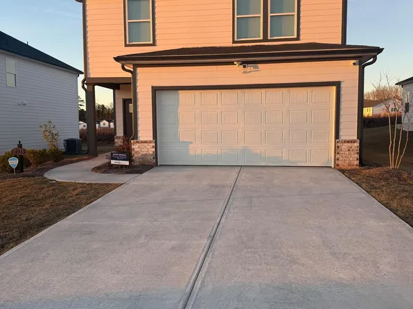 2028 Avalon Rdg, Conyers, GA 30013