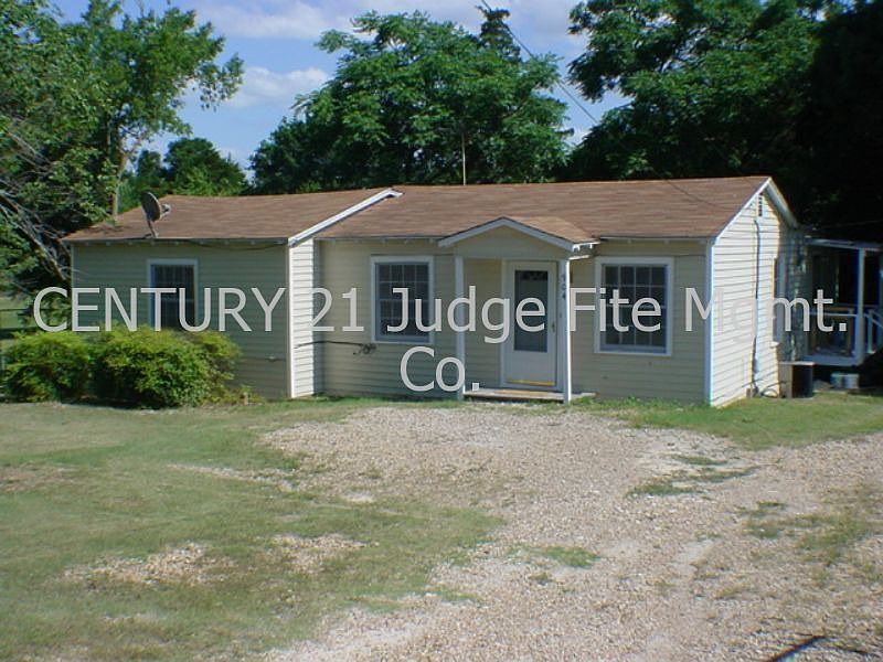 Welcome to 904 W Pleasant Run!