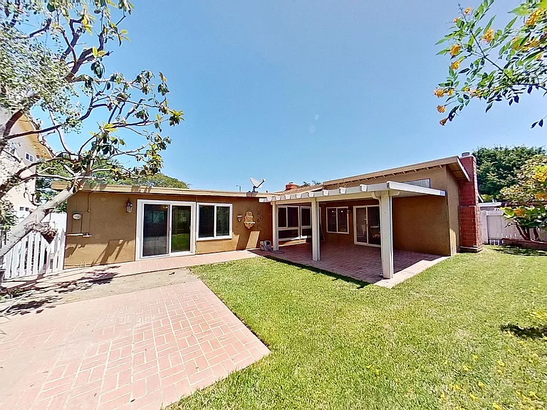 9092 Brabham Dr — Photo 12
