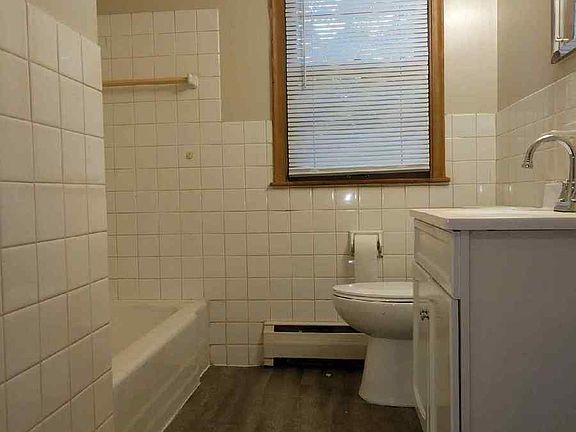 4th image of 1286 Magnolia Ave E APT 102