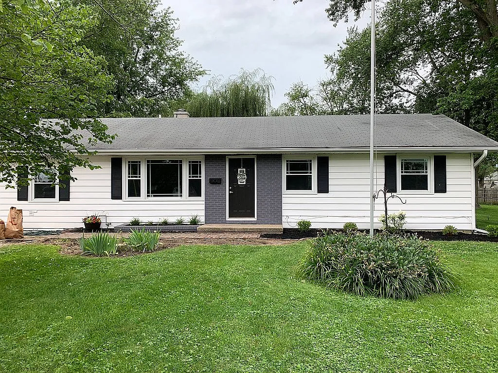 3223 S Wheatland Rd photo 1