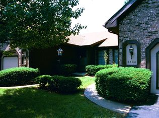 6542 Floyd St, Overland Park, KS 66202