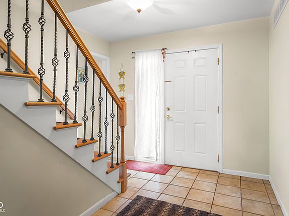 3rd image of 4206 Ridgeway Ave