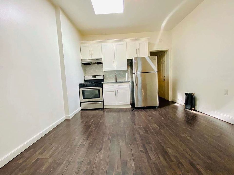 1st image of 1876A Fulton St #2F