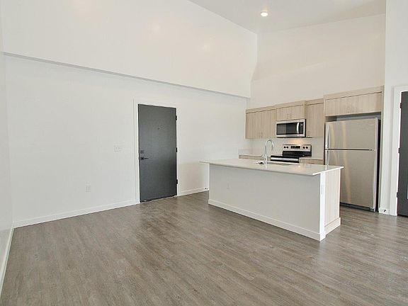 3rd image of 3906 Brian Ave #305