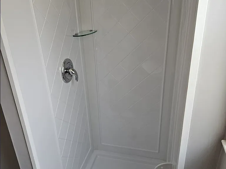 2310 Buxton Ave #1 — Photo 7
