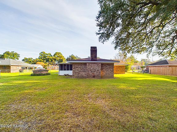 4th image of 134 John Wayne Dr