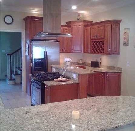 4th image of 4703 Music St