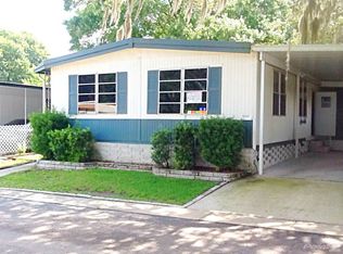 15423 Lakeshore Villa St, Tampa, FL 33613