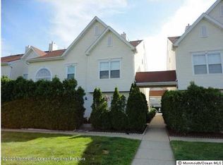 9 Richmond Ct, Tinton Falls, NJ 07712