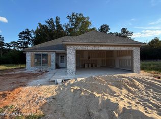 105 Emily Ln, Magee, MS 39111