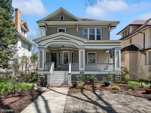 624 Clinton Ave, Oak Park, IL 60304