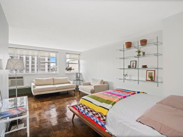 75 Henry St APT 7J