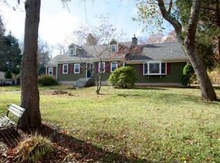 9 Old Powder House Rd, Lakeville, MA 02347