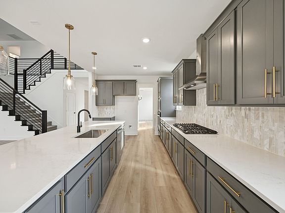 7th image of this home