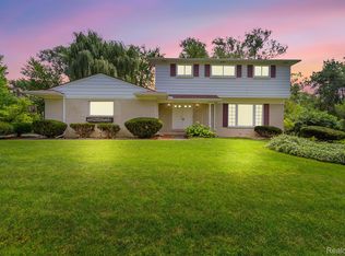 32345 Dunford St, Farmington Hills, MI