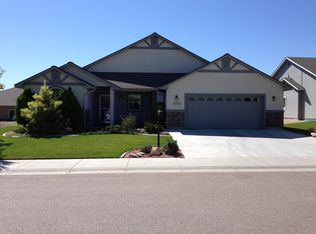 3713 S Greenbrier Rd, Nampa, ID 83686