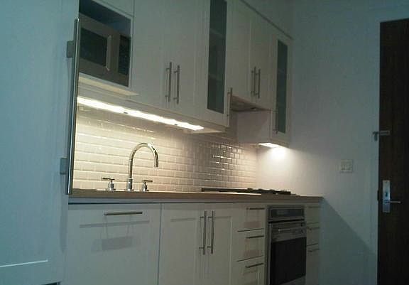 3rd image of 159 W 24th St APT 2A