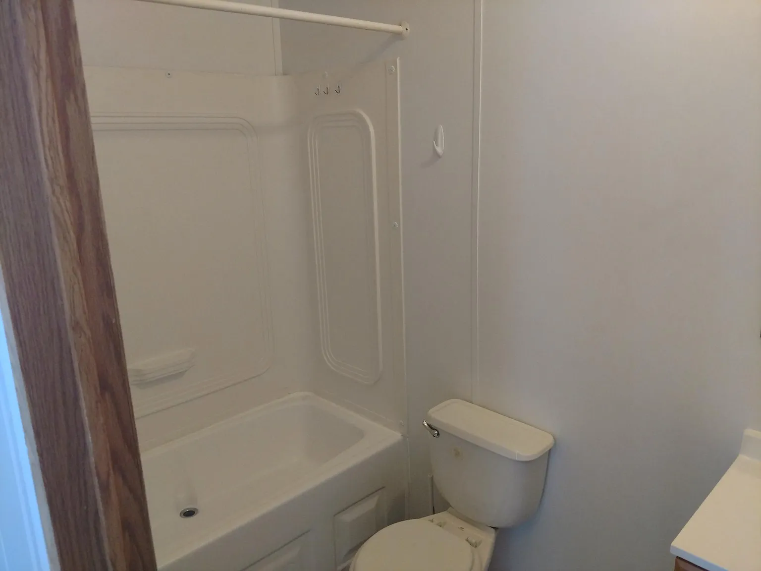 3 bed, 1400 sqft, $2,188 — Photo 1