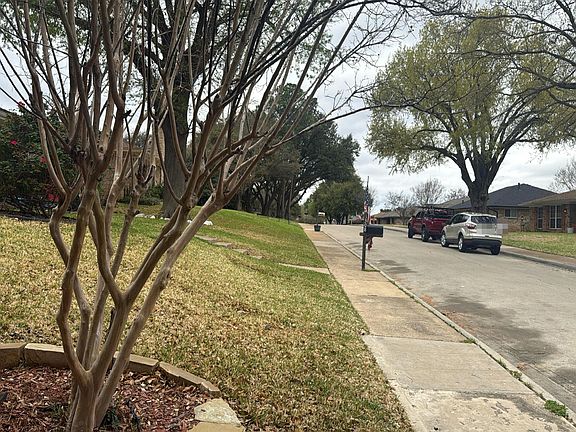 4th image of 1308 Juniper Ln