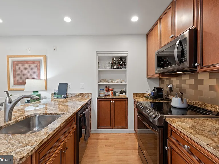 424 E Capitol St NE #3 — Photo 12