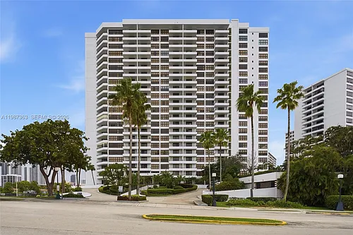 2500 Parkview Dr #415 Photo 1