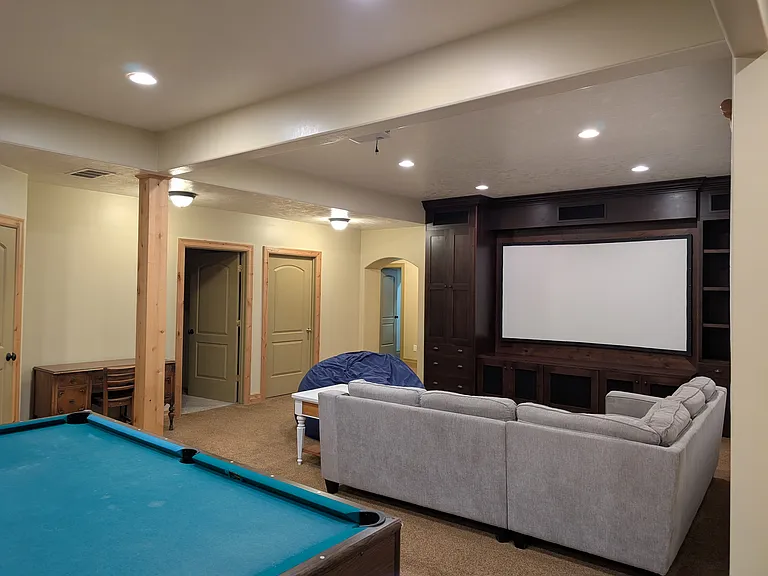 1435 E Canberra Dr — Photo 30