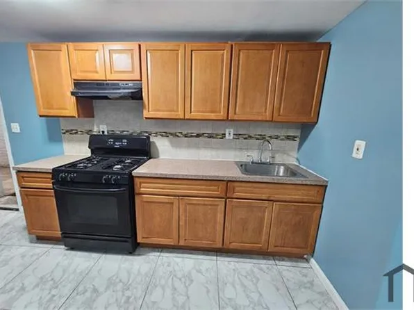 201 Shephard Ave #B1, Newark, NJ 07112